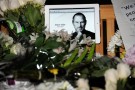 Foto addio a Steve Jobs