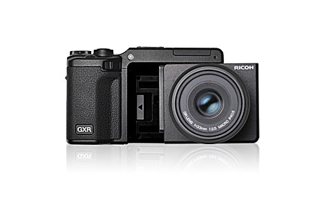 Idee Natale 2009: Ricoh GXR