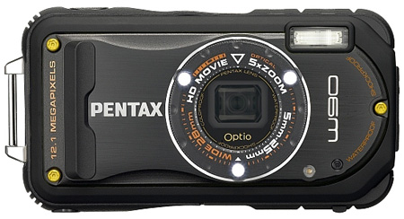 Pentax Optio W90, la fotocamera che resiste quasi a tutto