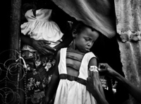 Una campagna fotografica per parlare dei bambini malnutriti