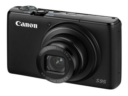 Canon PowerShot S95: un regalo di Natale per lei
