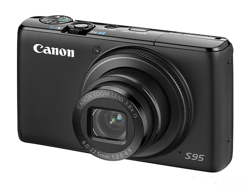 PowerShot S95: la Canon per lui 