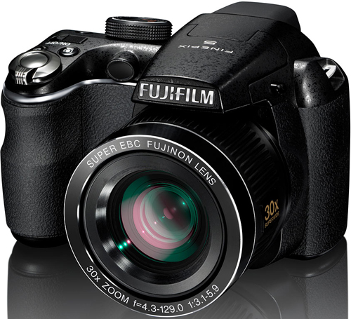 Fujifilm: ecco la FinePix S4000