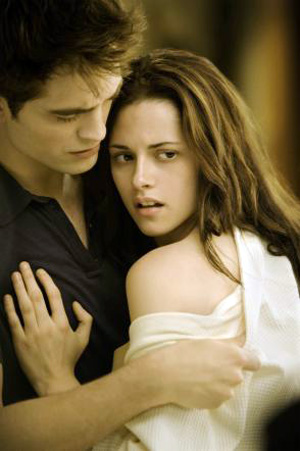 Twilight: foto e video conquistano la rete