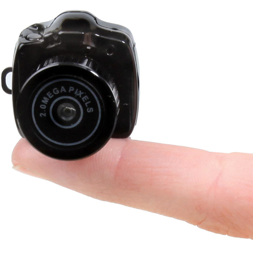 La fotocamera più piccola del mondo: mix tra design e tecnologia