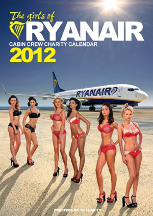 Calendario 2012 Ryanair: le hostess si spogliano