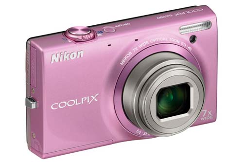 Nikon Coolpix S6150: design, funzionalità touchscreen e caratteristiche tecniche