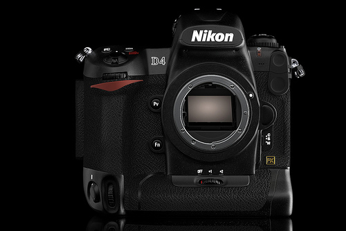 Nikon D4: arriva sul mercato dopo quattro anni di lavoro