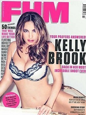 Kelly Brook, le foto su FHM