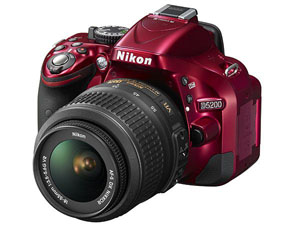Un regalo di Natale per Natale 2012? Regala la Nikon D5200