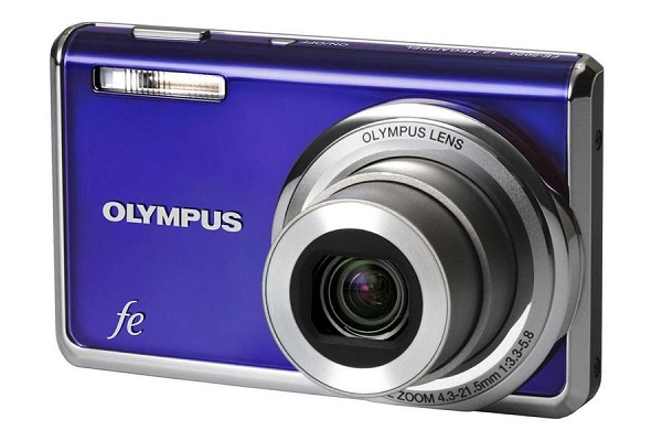 Olympus: basta fotocamere digitali compatte?
