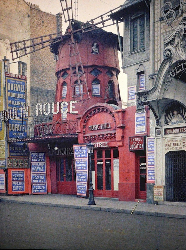 10 bellissime foto di Parigi a colori 