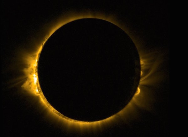 Foto dell'eclissi solare del 20 marzo 2015